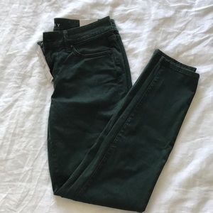 The Skinny Ankle Mid-Rise Jeans